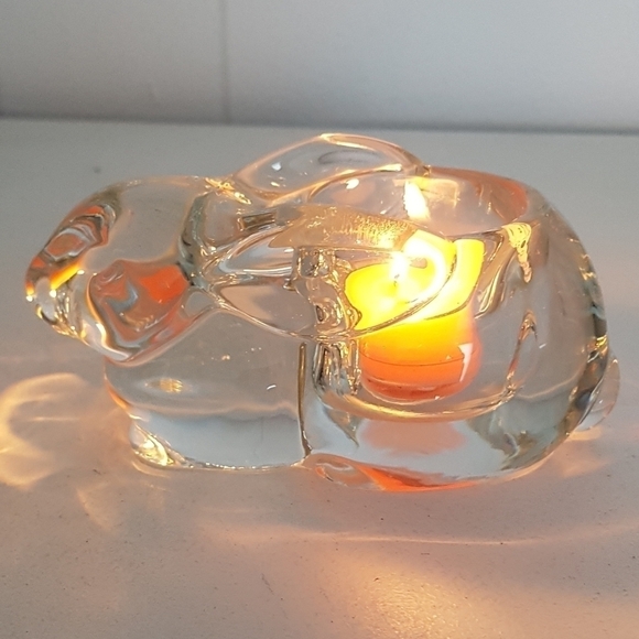 Vintage Bunny Candle Holder by Indiana Glass - Picture 6 of 6